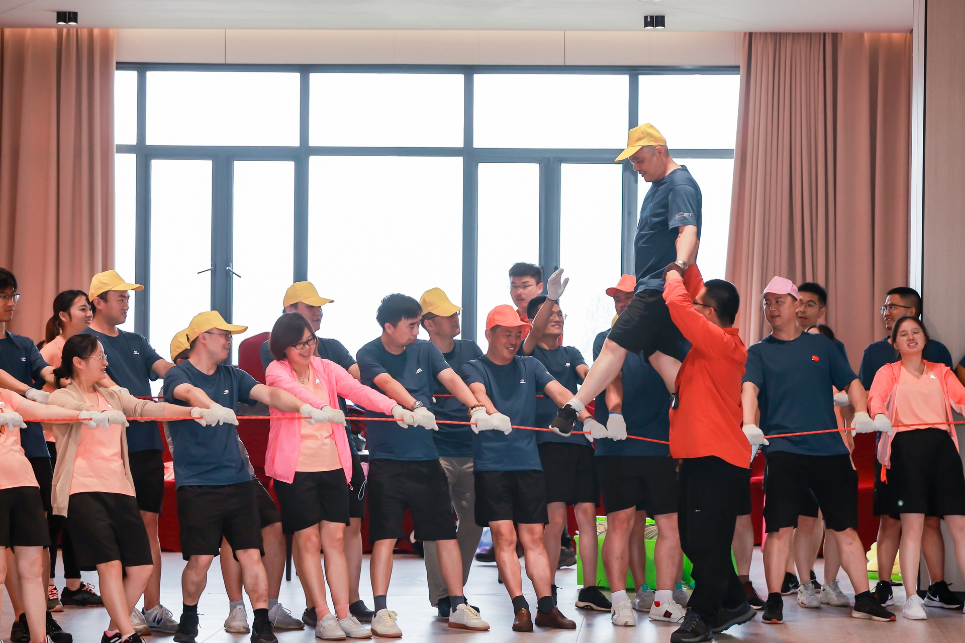 十八正青春 十八恰风华 ——利澳平台注册开户 18 周年庆典圆满落幕