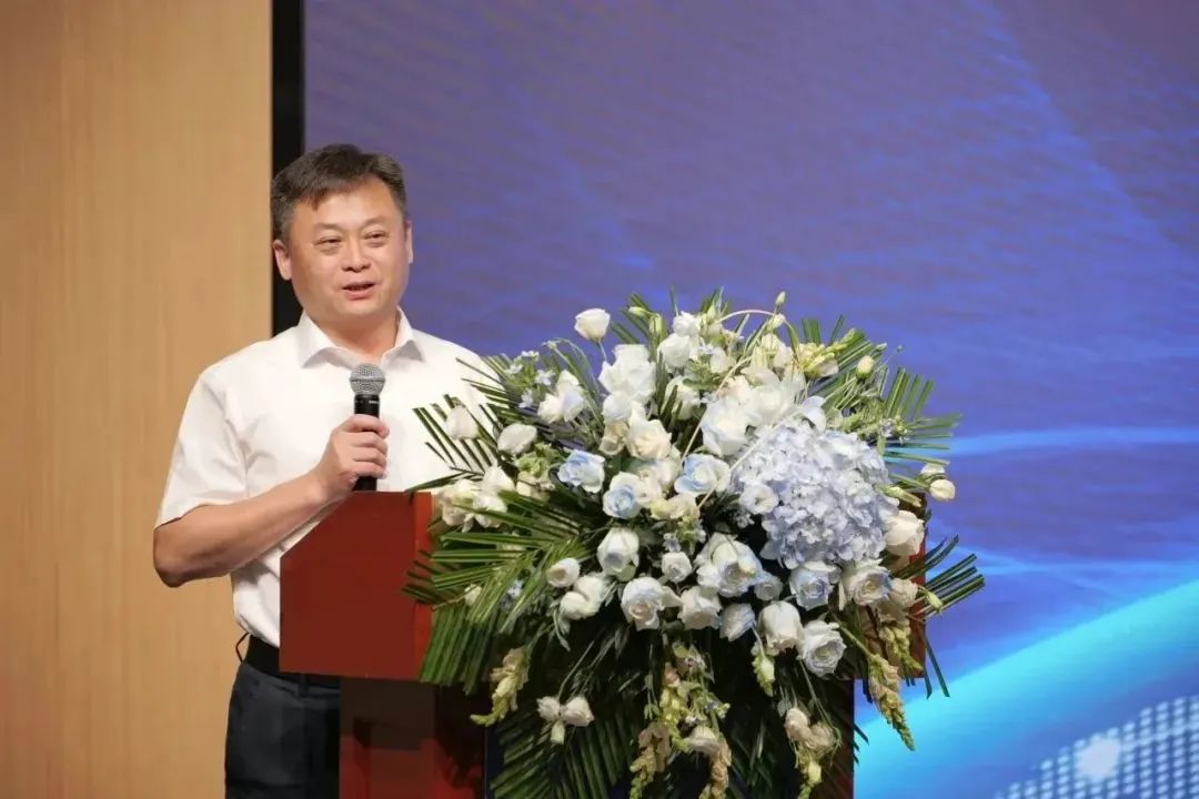 新能源 新动力 新未来|利澳平台注册开户股份“动力与能源工业集群”圆桌座谈会顺遂召开